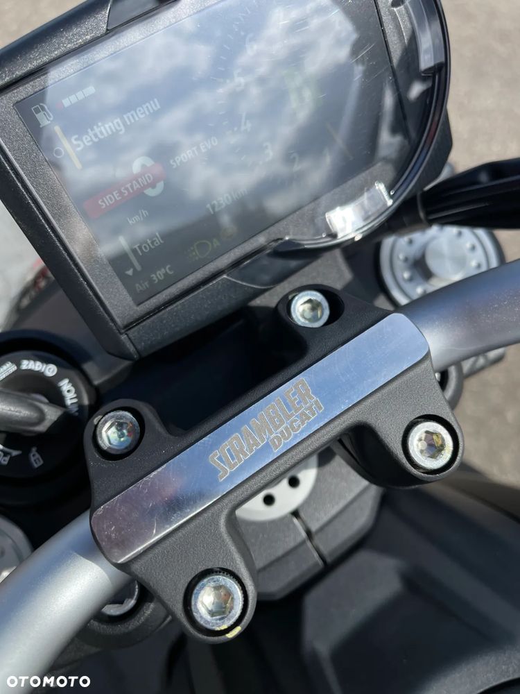 Ducati Scrambler - 12