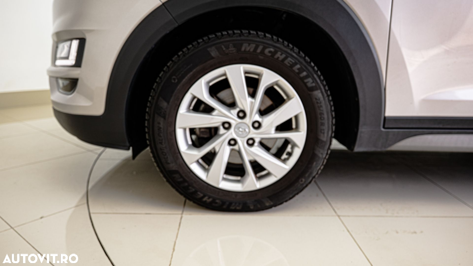 Hyundai Tucson 1.6 CRDi 48V-Hybrid 2WD DCT Trend - 10