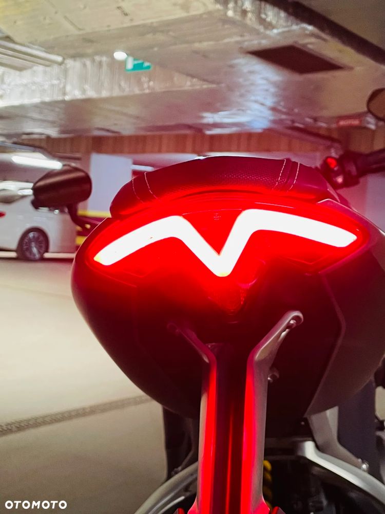 Triumph Speed Triple - 14