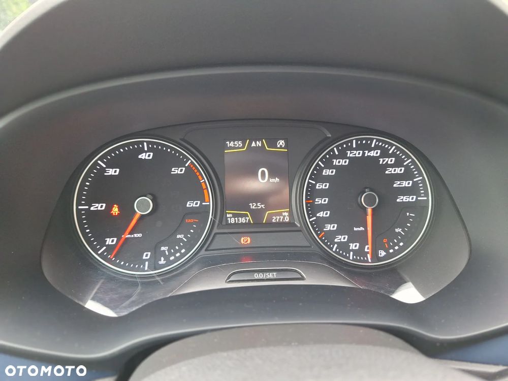 Seat Leon 2.0 TDI DPF Start&Stop CONNECT - 25