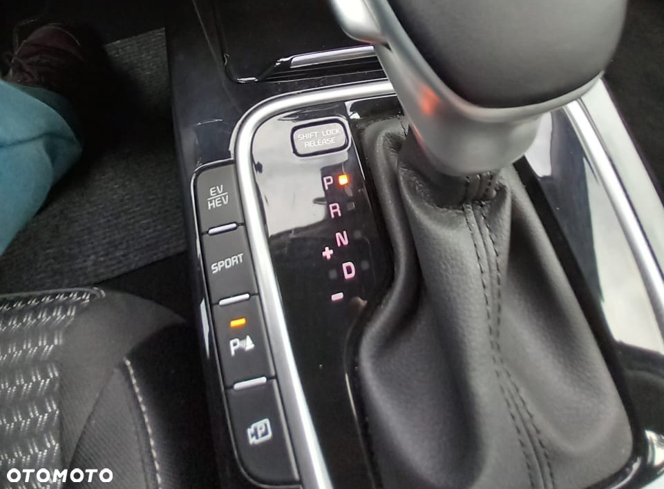 Kia XCeed 1.6 GDI PHEV L DCT - 18