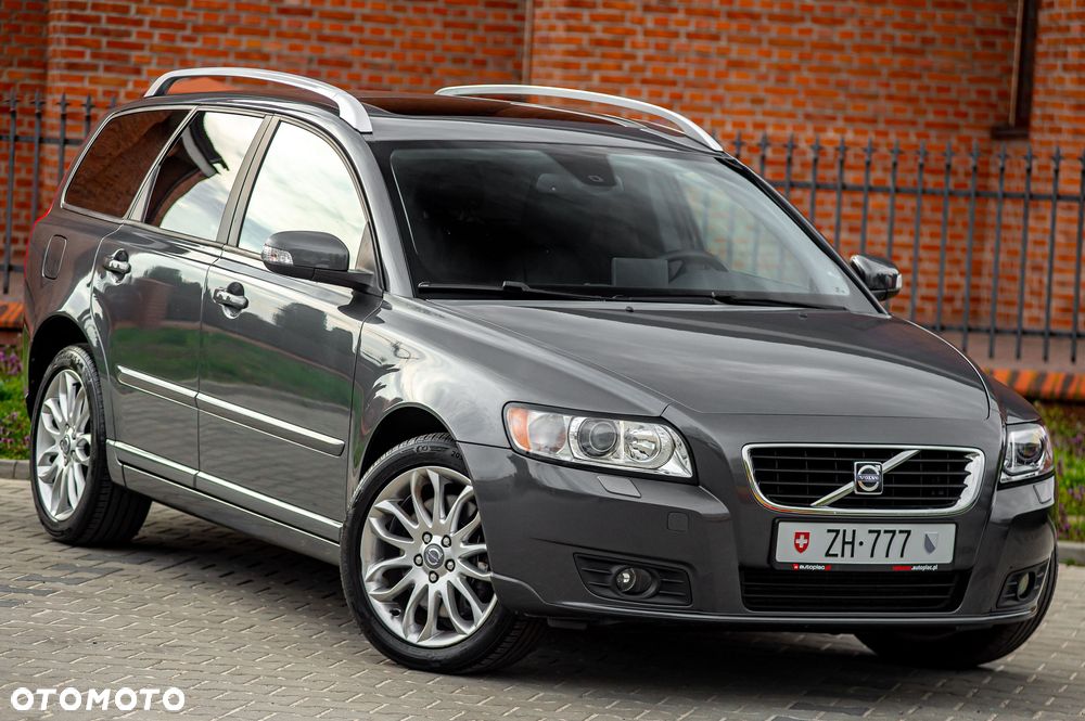 Volvo V50 T5 AWD Summum - 2