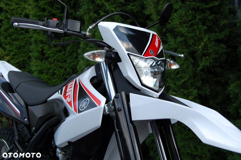 Yamaha WR - 12