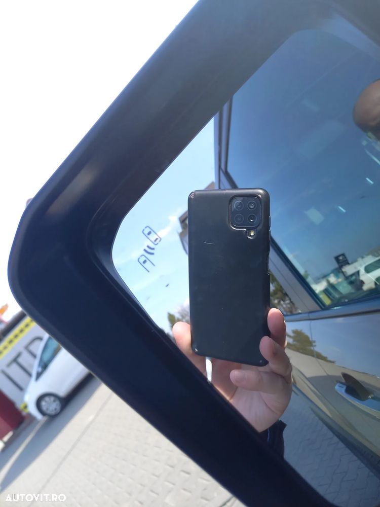 Toyota Land Cruiser - 16