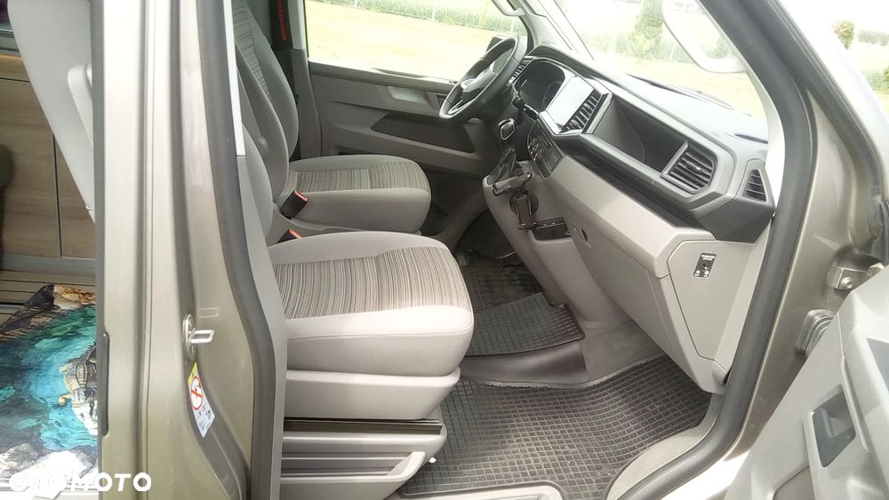 Volkswagen California - 11