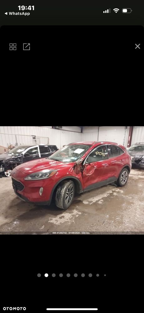 Ford Escape 2.0 EcoBoost AWD Titanium - 17