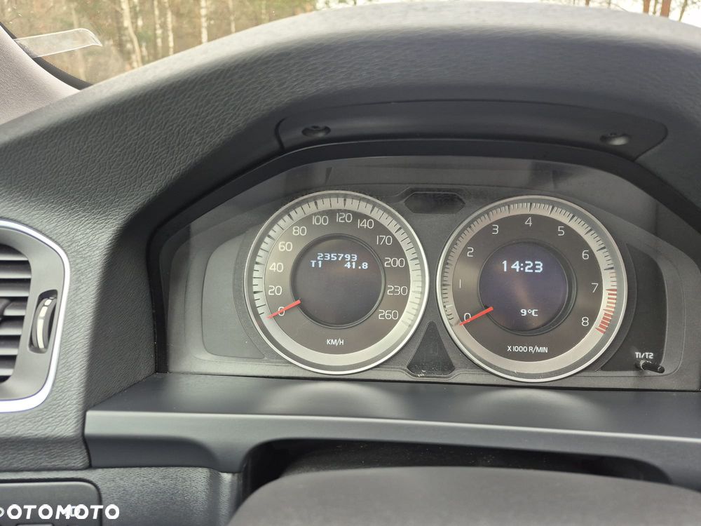 Volvo S60 - 9