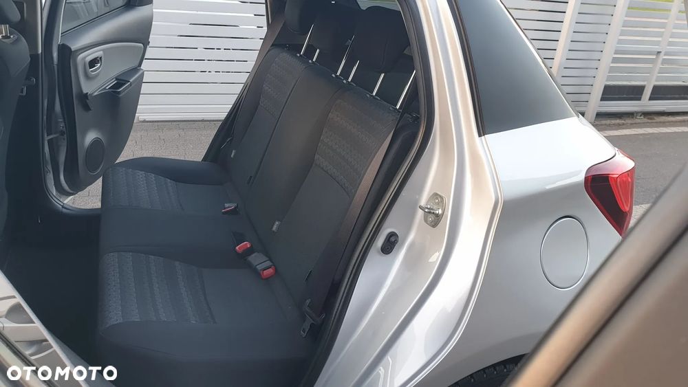 Toyota Yaris - 21