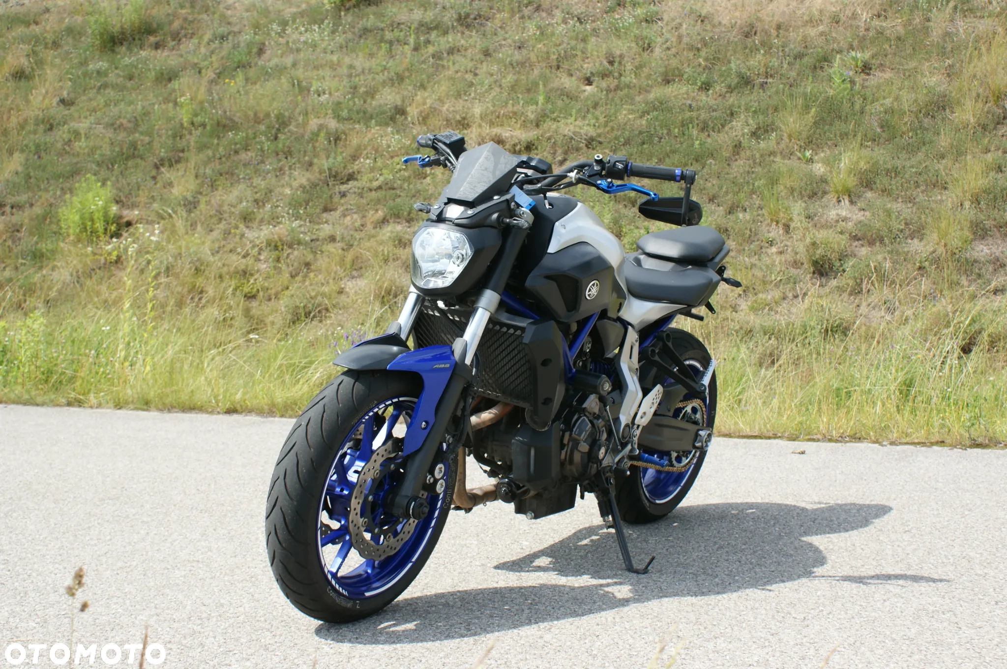 Yamaha MT - 6