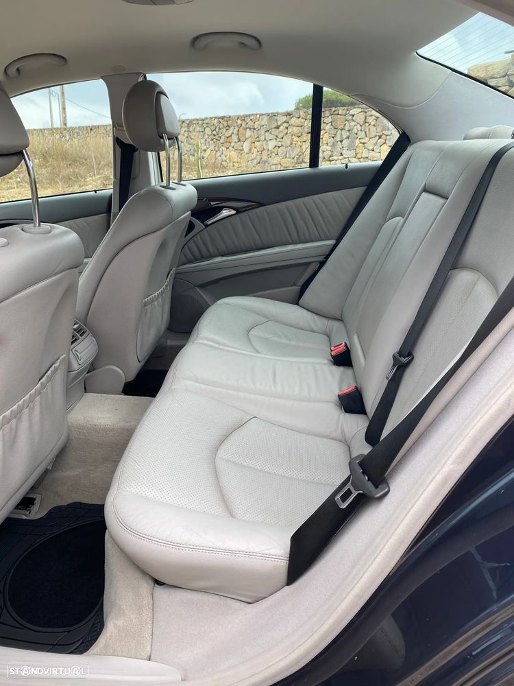 Mercedes-Benz E 220 CDI Classic - 4