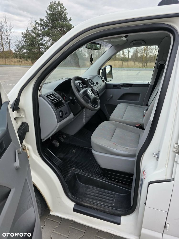 Volkswagen Transporter - 16