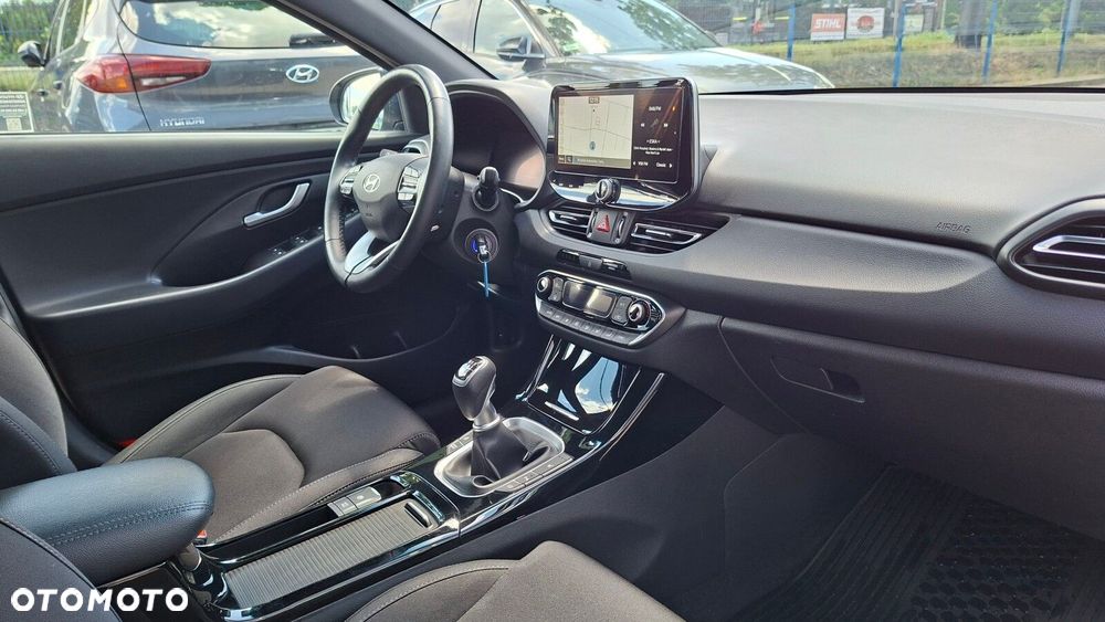 Hyundai i30 1.5 T-GDI 48V Smart - 10
