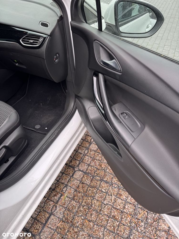 Opel Astra 1.2 T Elegance S&S - 14