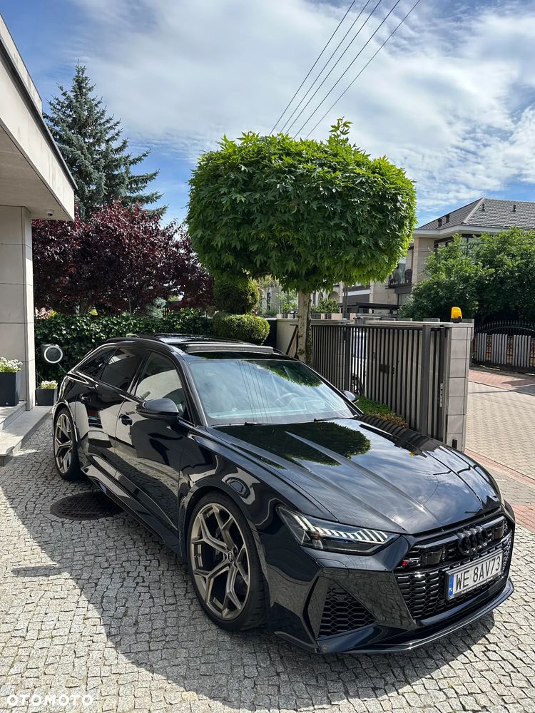 Audi RS6 Avant - 12