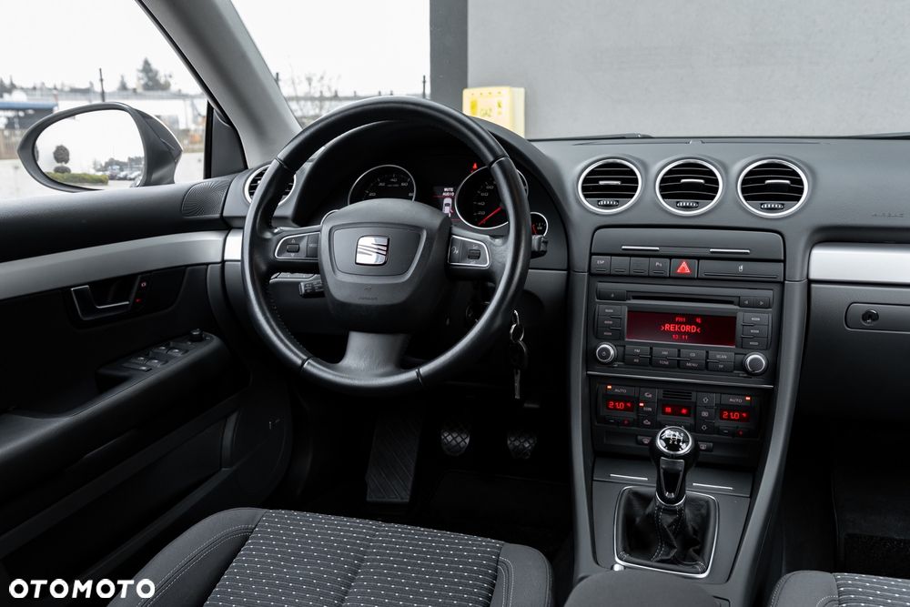 Seat Exeo 2.0T FSI Sport - 24