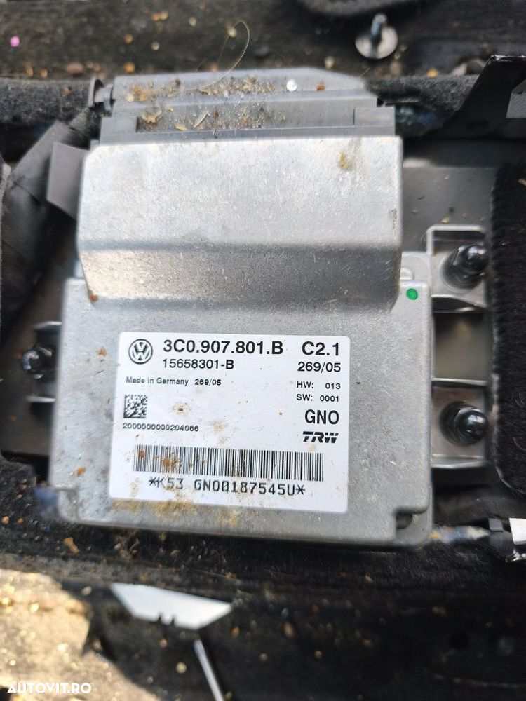 Plafonieră cu buton trapă Volkswagen Passat B6 - 5