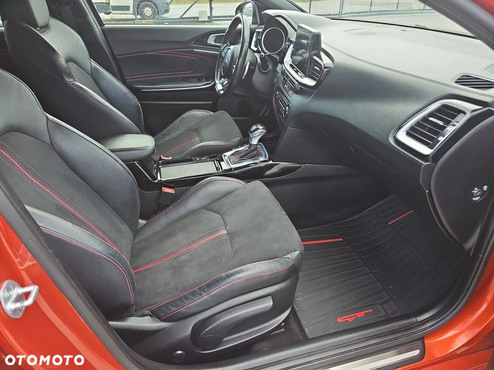 Kia ProCeed 1.6 T-GDI GT DCT - 20