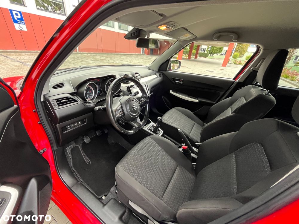Suzuki Swift 1.2 Dualjet Hybrid Comfort+ - 23