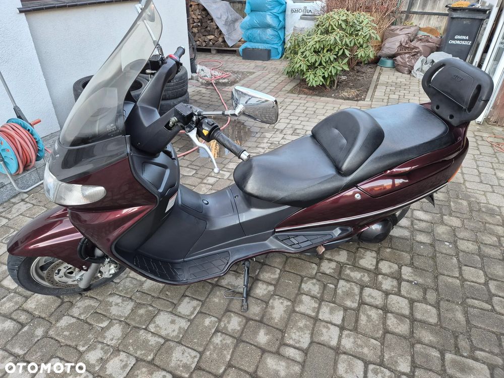 Suzuki Burgman - 3