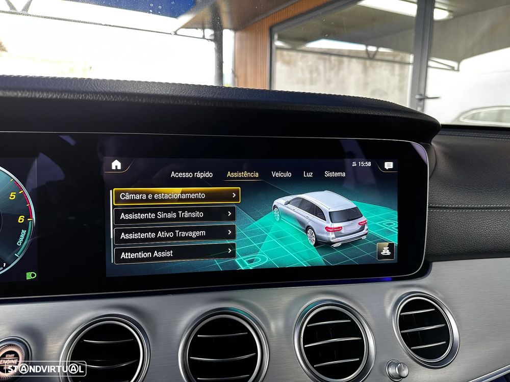 Mercedes-Benz E 300 de AMG Line - 37