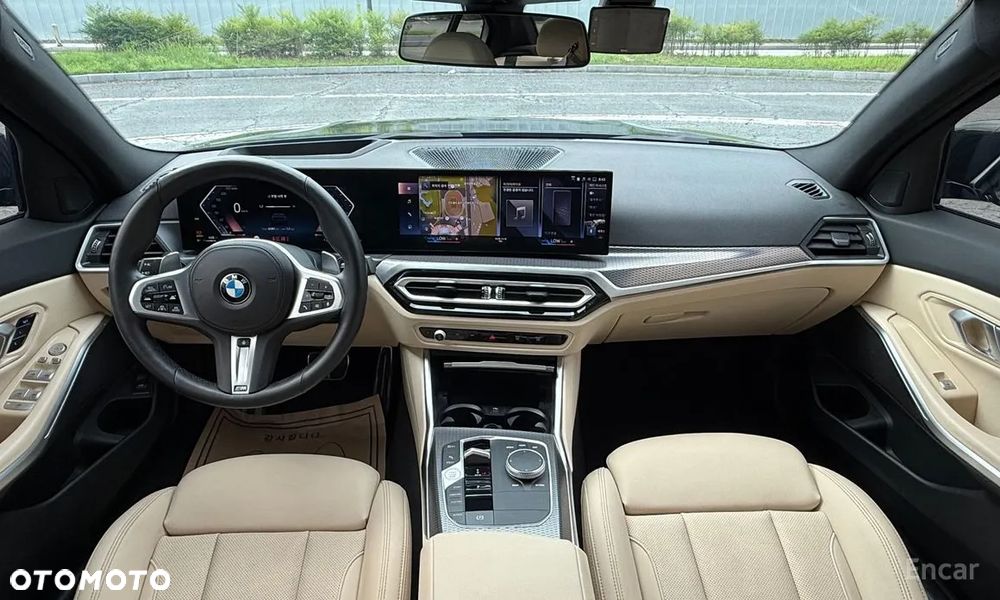BMW Seria 3 320i M Sport Edition sport - 12