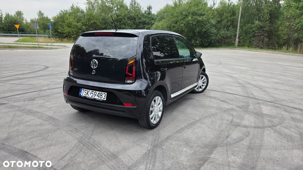 Volkswagen up! club - 5