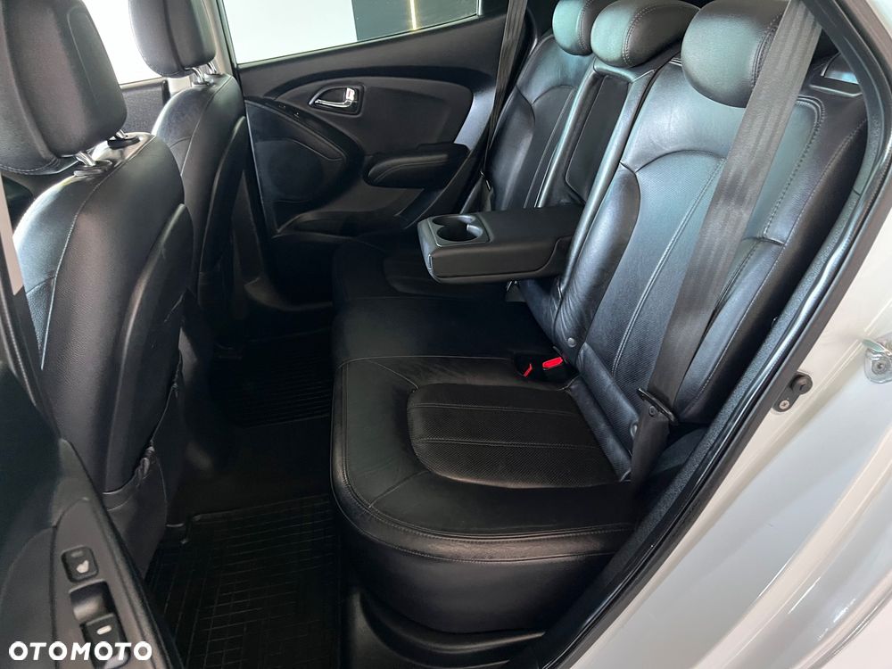 Hyundai ix35 - 24