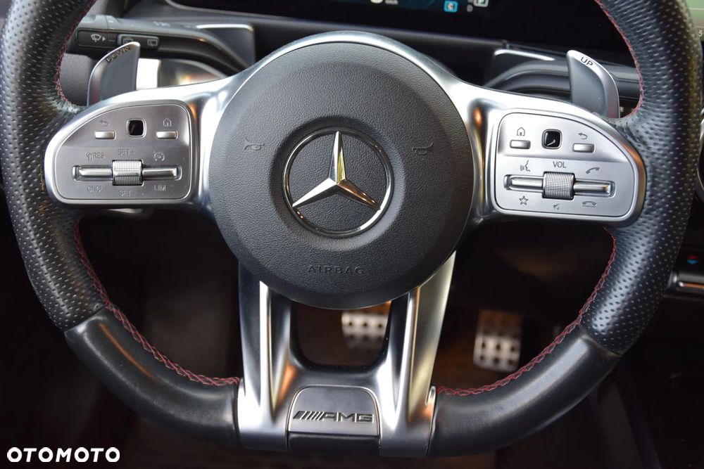 Mercedes-Benz GLB AMG 35 4-Matic - 18
