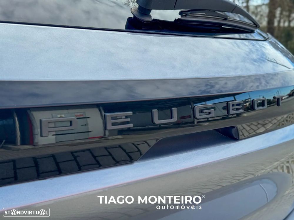 Peugeot 208 1.2 PureTech Allure - 21