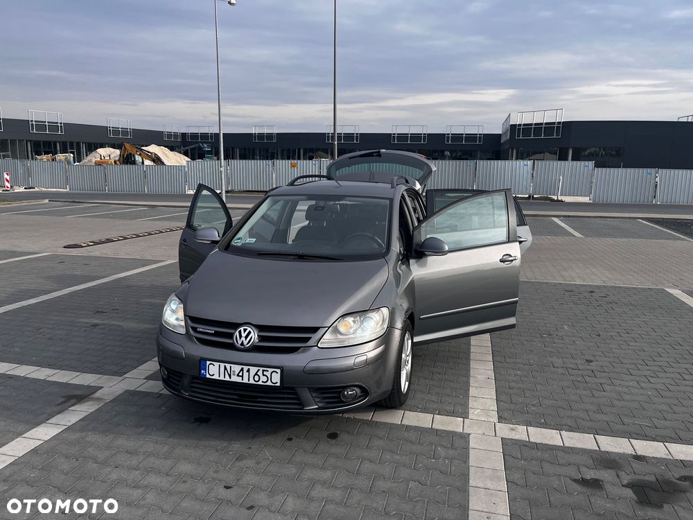 Volkswagen Golf Plus 1.9 TDI DPF United BlueMotion - 5