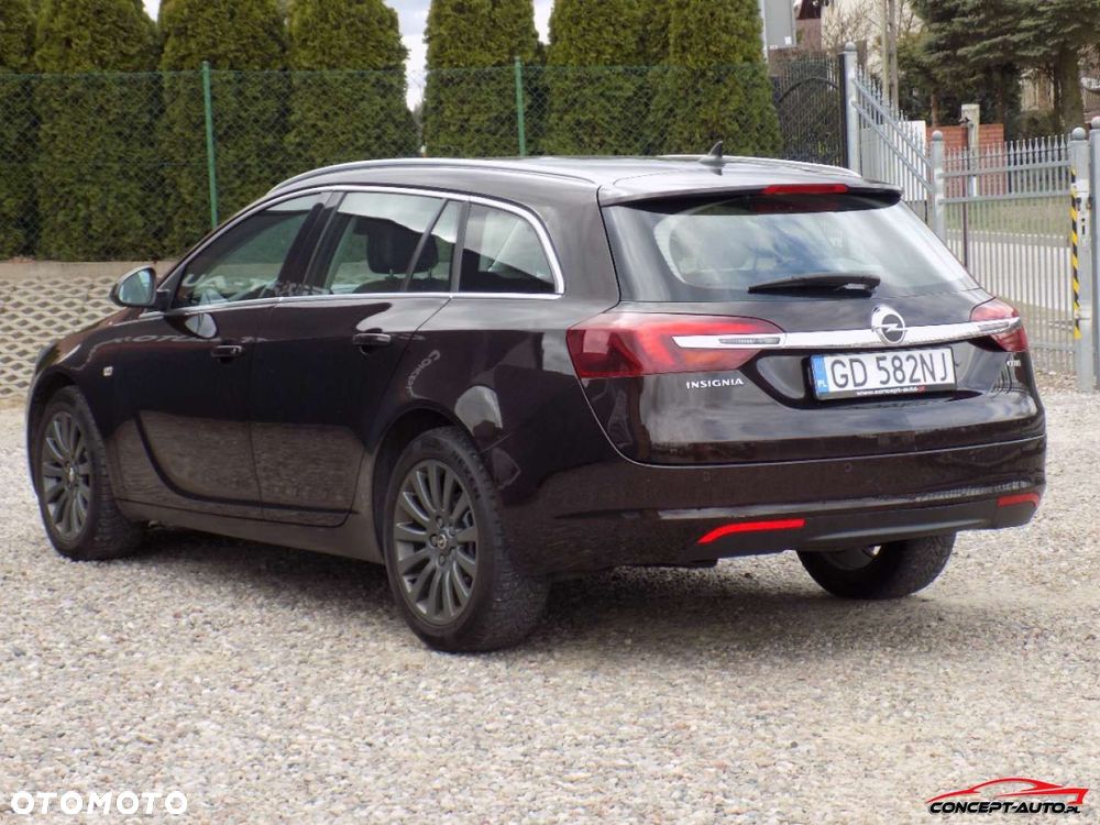 Opel Insignia - 15