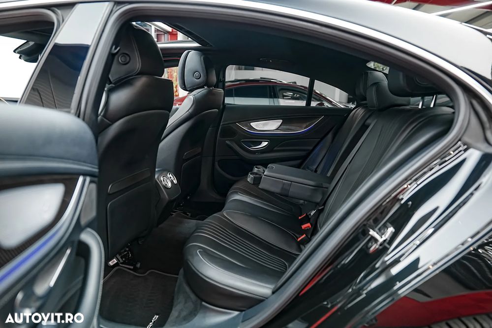 Mercedes-Benz CLS 350 d 4MATIC 9G-TRONIC AMG Line - 9