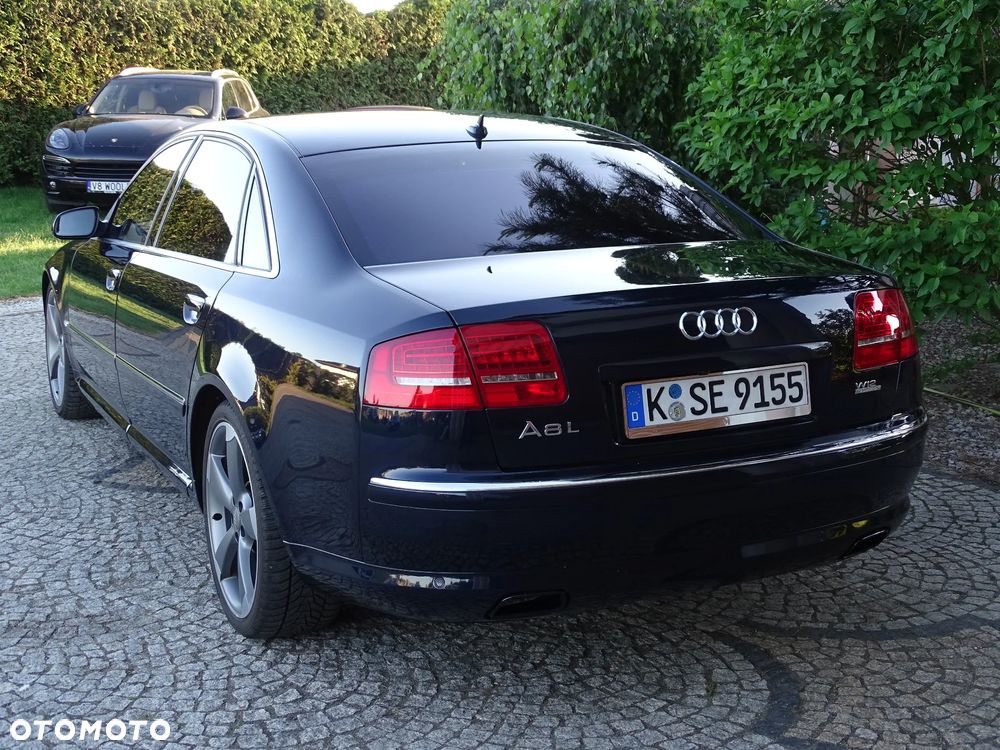 Audi A8 6.0 W12 L Quattro - 32