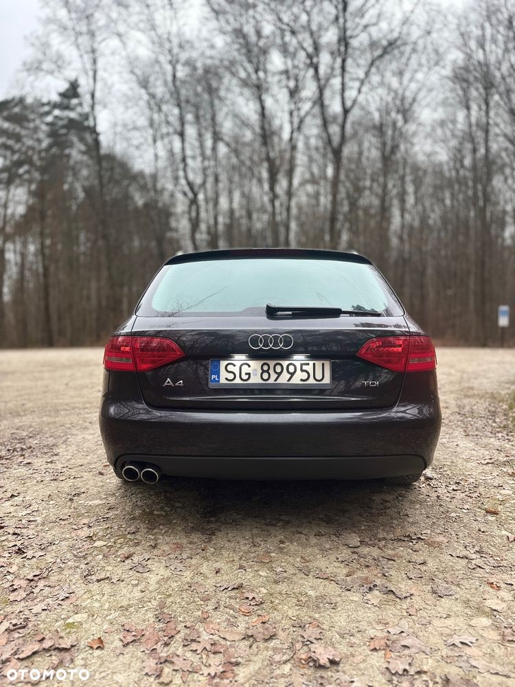 Audi A4 Avant 2.0 TDI DPF Ambition - 24