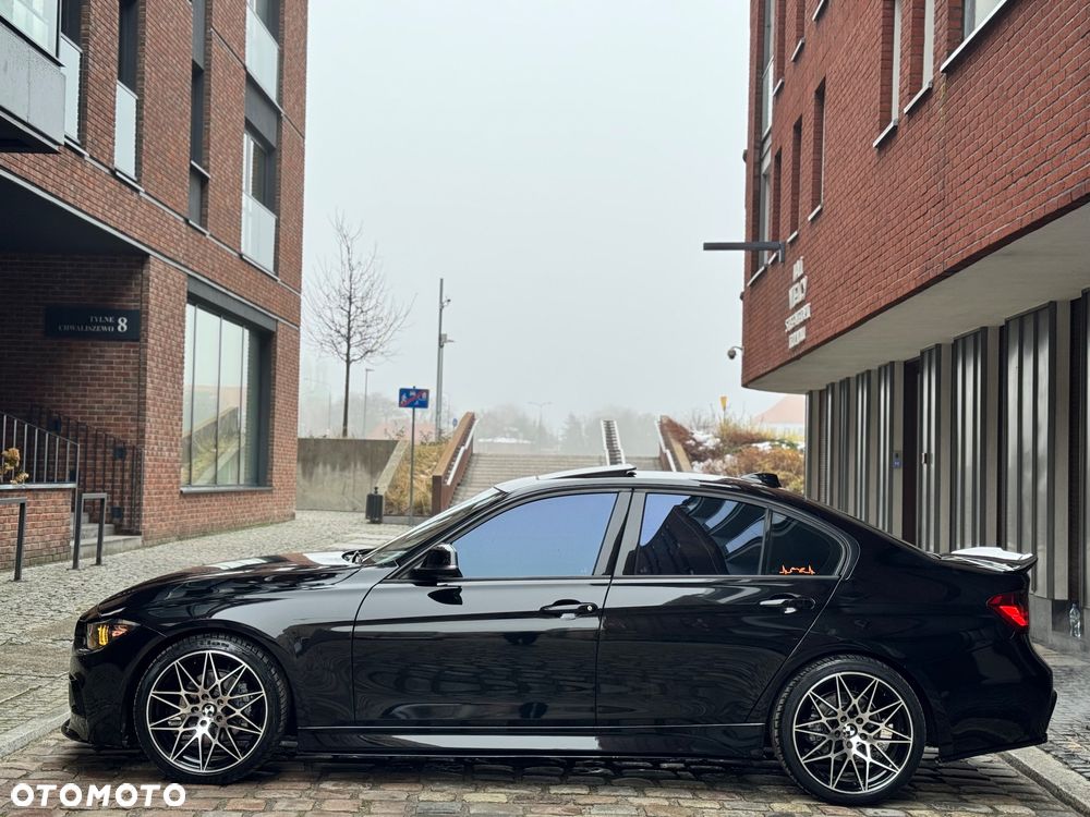 BMW Seria 3 - 23