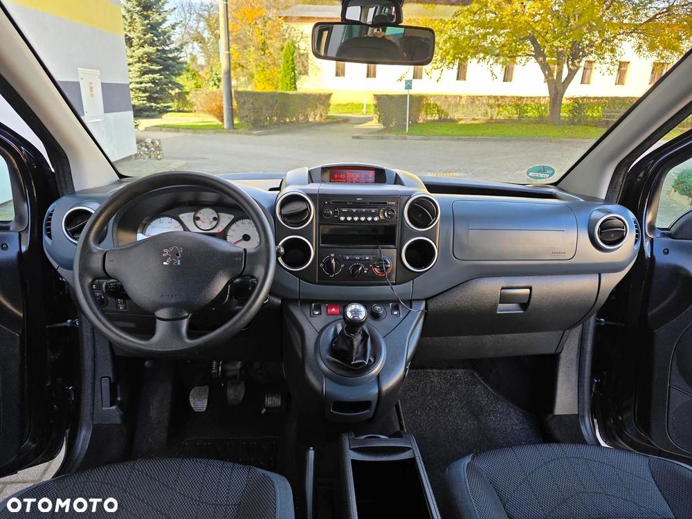 Peugeot Partner Tepee HDi FAP 110 Tendance mit Familien-Paket - 22