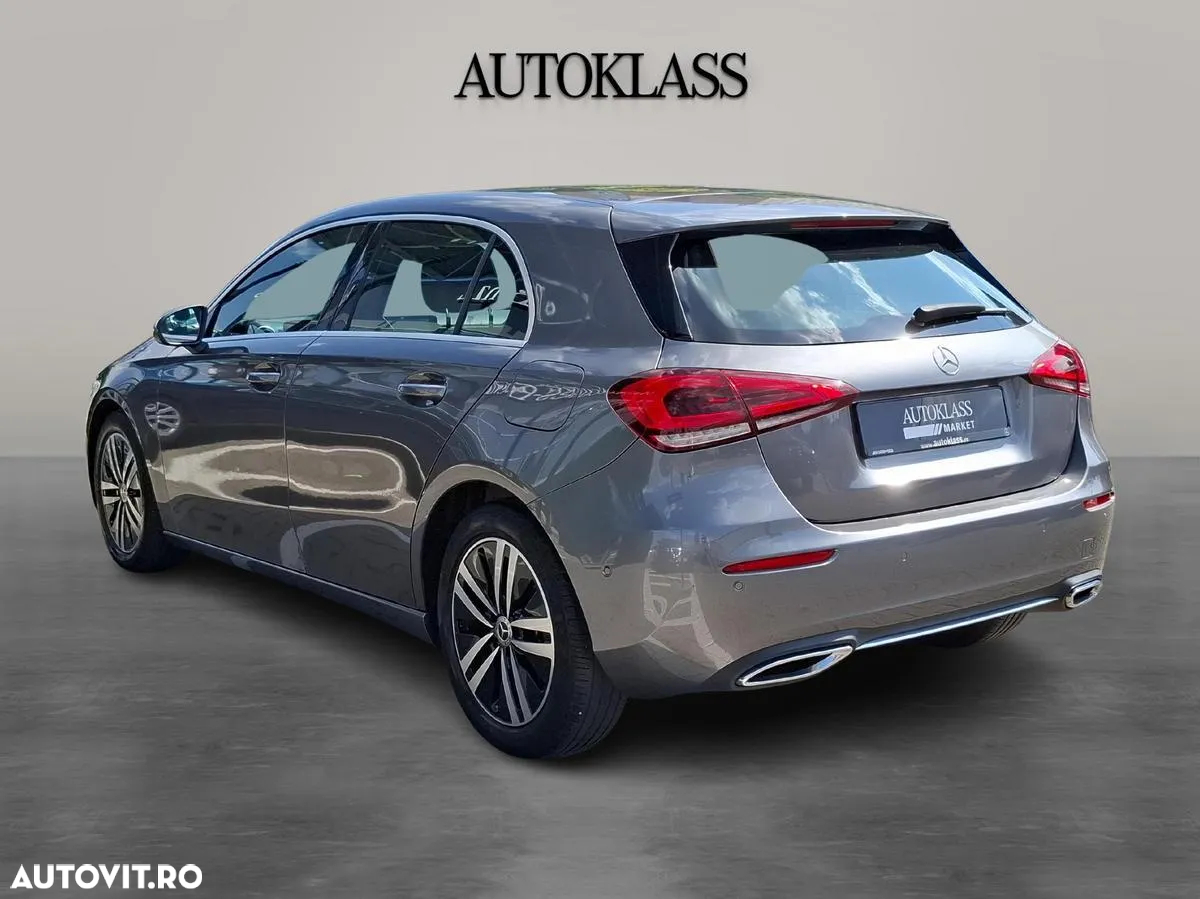 Mercedes-Benz A - 3