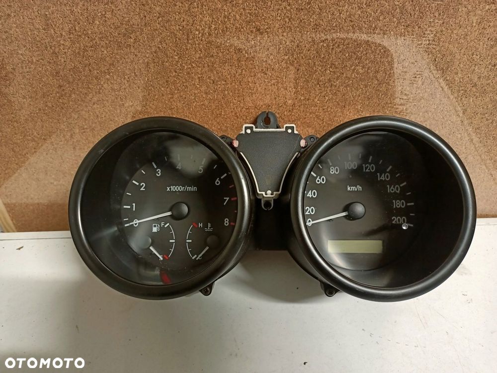 LICZNIK CHEVROLET AVEO I T200 1.2B