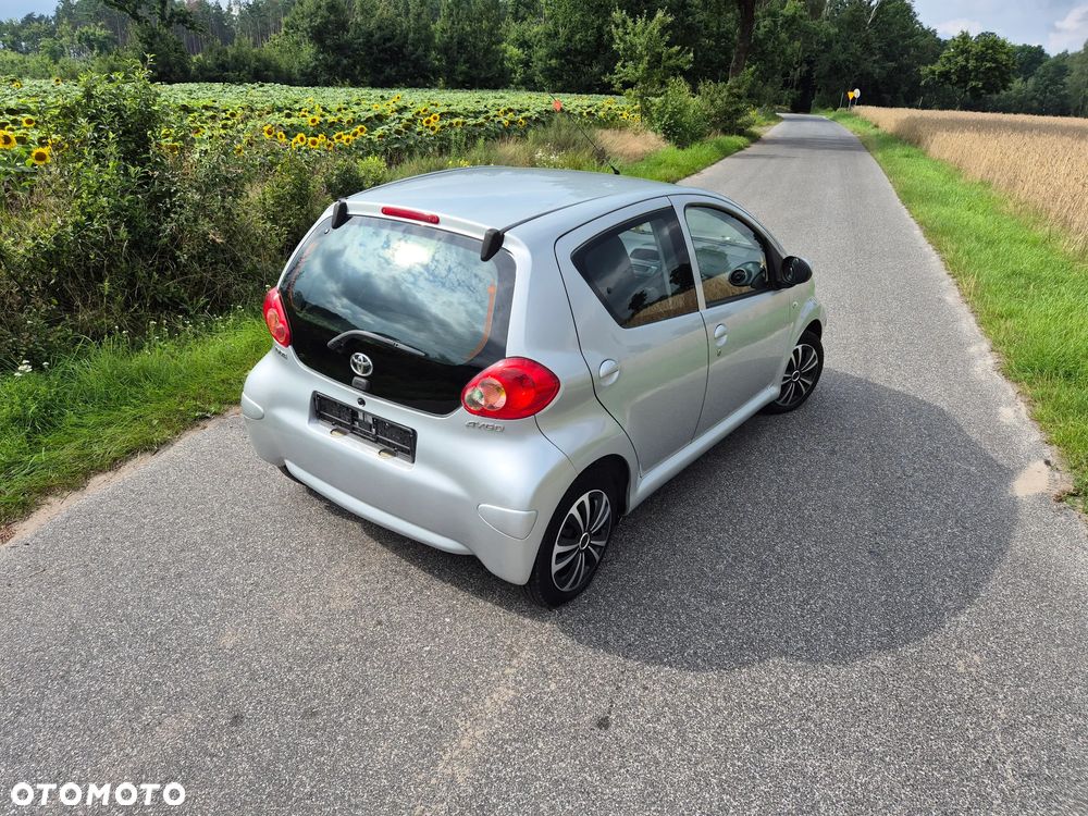 Toyota Aygo 1.0 VVT-i - 27