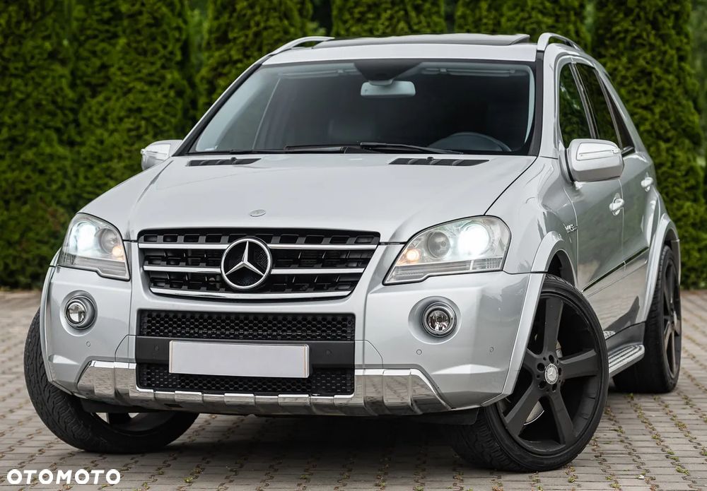 Mercedes-Benz ML 63 AMG 4Matic 7G-TRONIC 10th Anniversary - 2