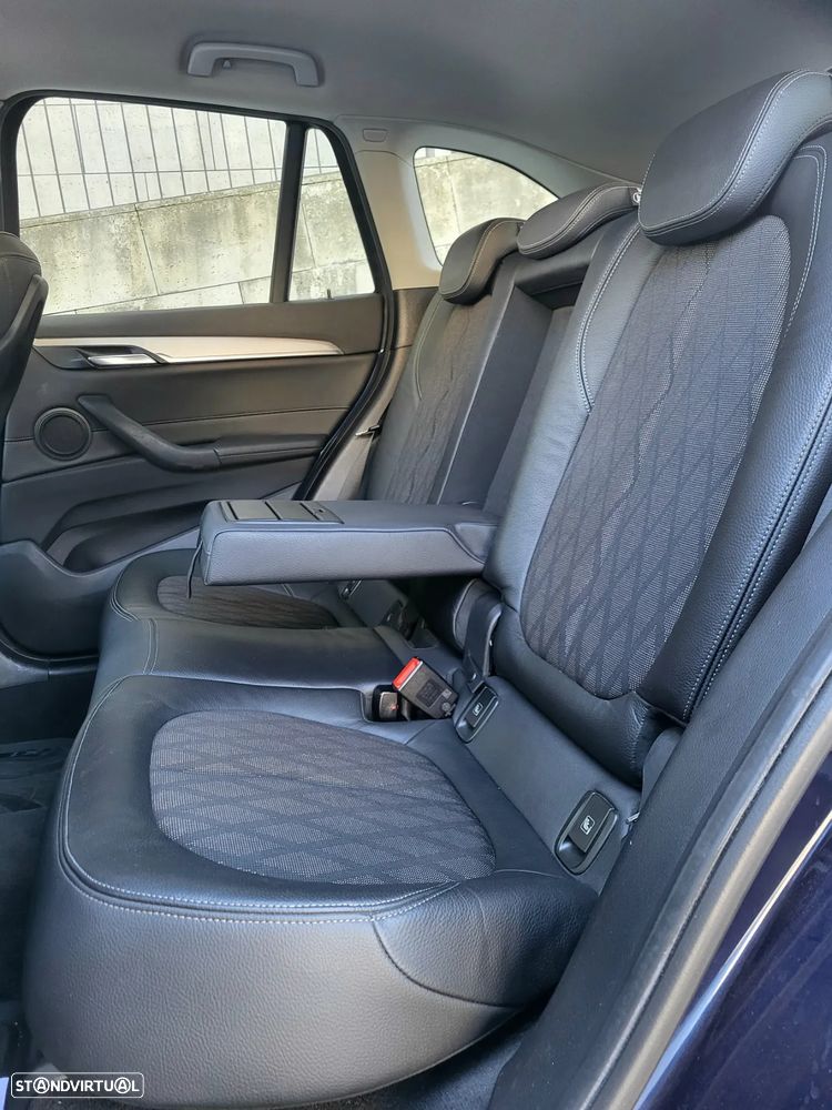 BMW X1 16 d sDrive Line xLine - 31