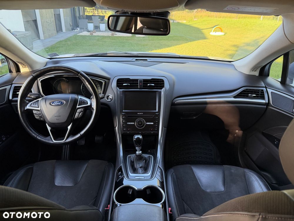 Ford Mondeo 2.0 TDCi STart-Stopp Titanium - 14