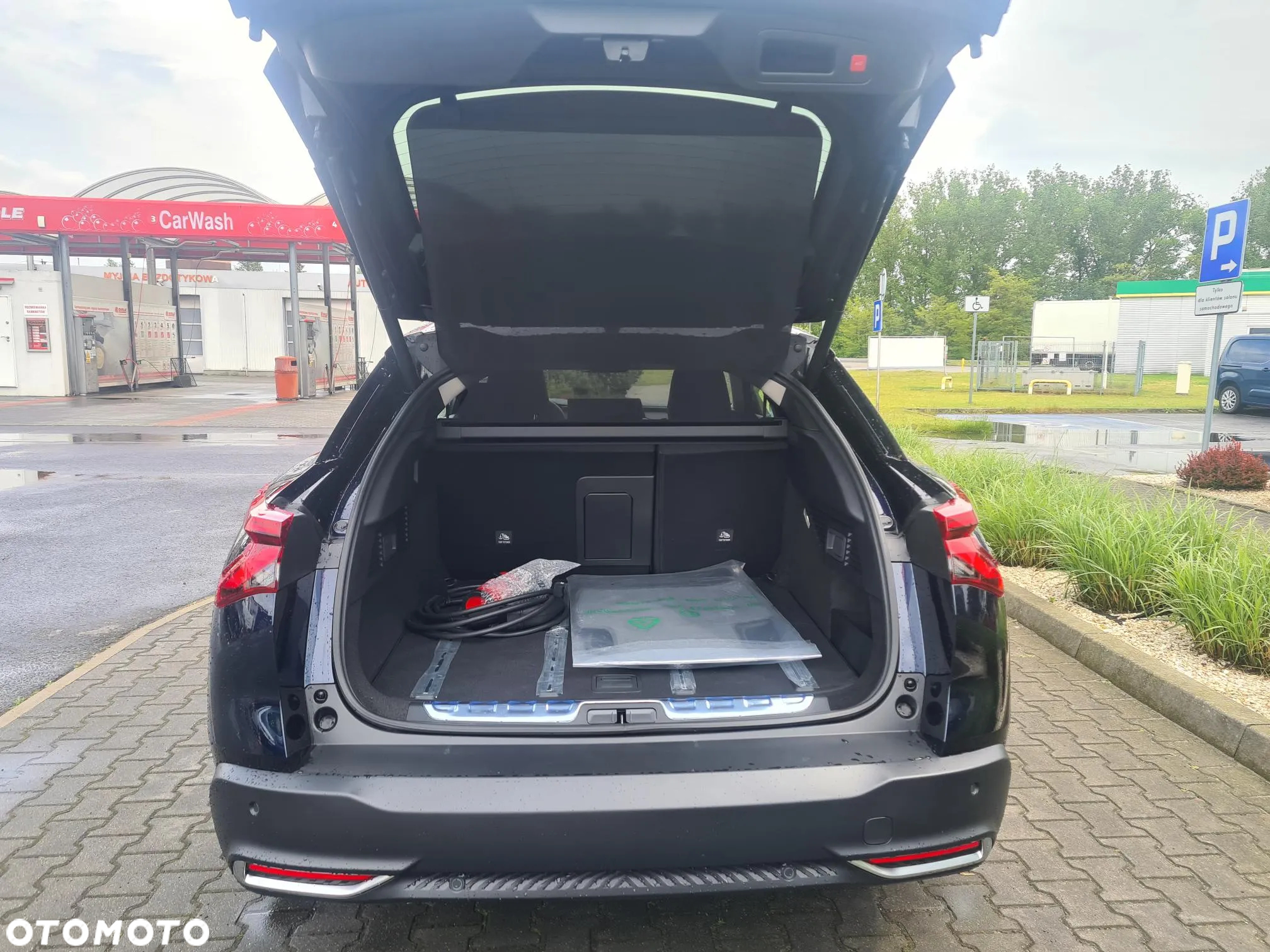 Citroën C5X 1.6 PureTech Shine Pack EAT8 - 11