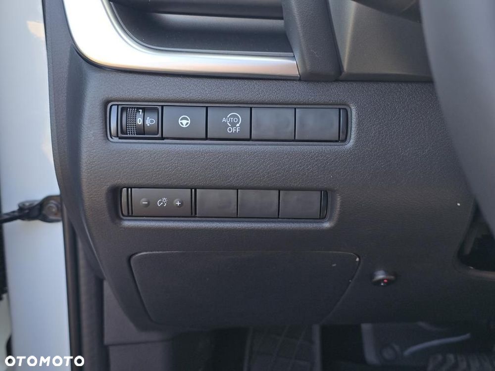 Nissan Qashqai 1.3 DIG-T MHEV N-Connecta Xtronic - 8