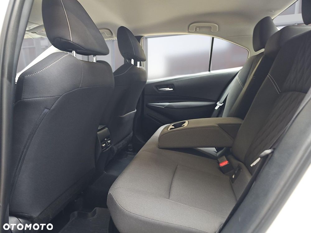 Toyota Corolla 1.8 Hybrid Comfort - 10