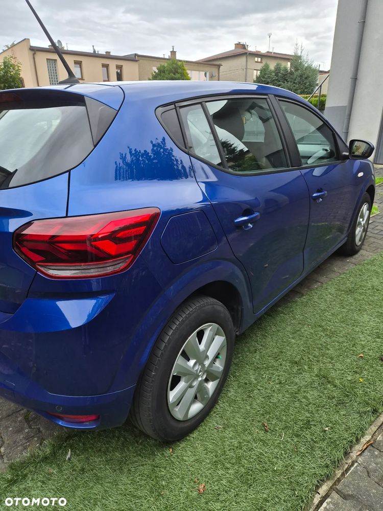 Dacia Sandero - 5