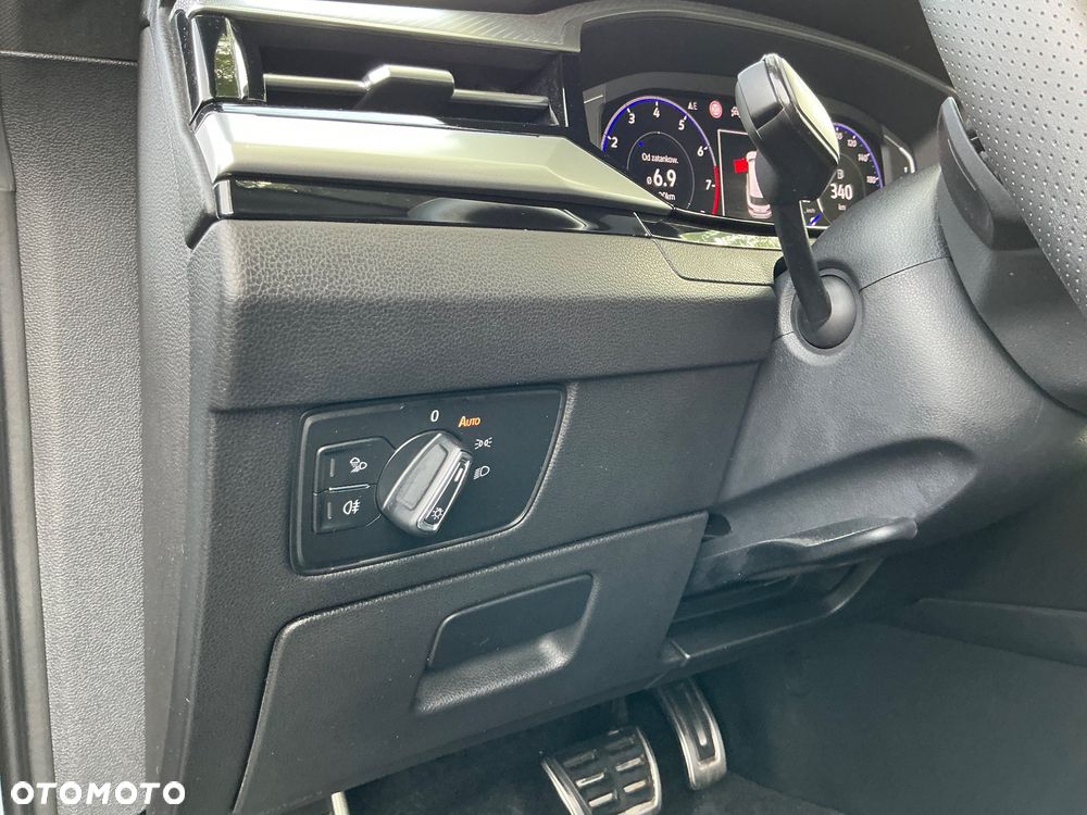 Volkswagen Arteon 2.0 TSI R-Line DSG - 24