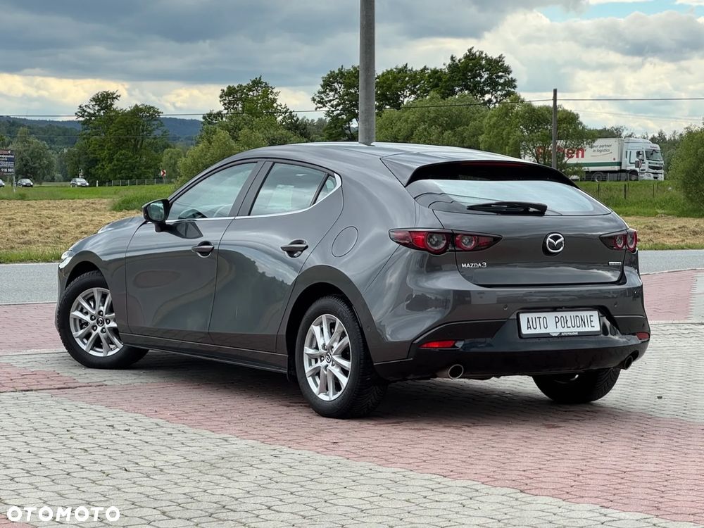 Mazda 3 - 4