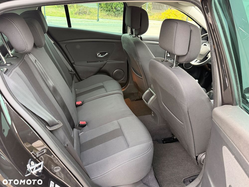 Renault Megane 1.6 16V Dynamique - 25