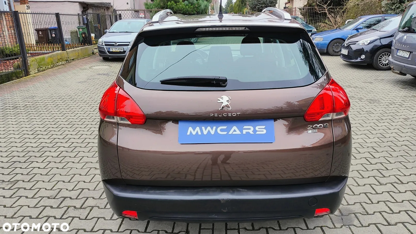 Peugeot 2008 1.6 e-HDi Style S&S - 7